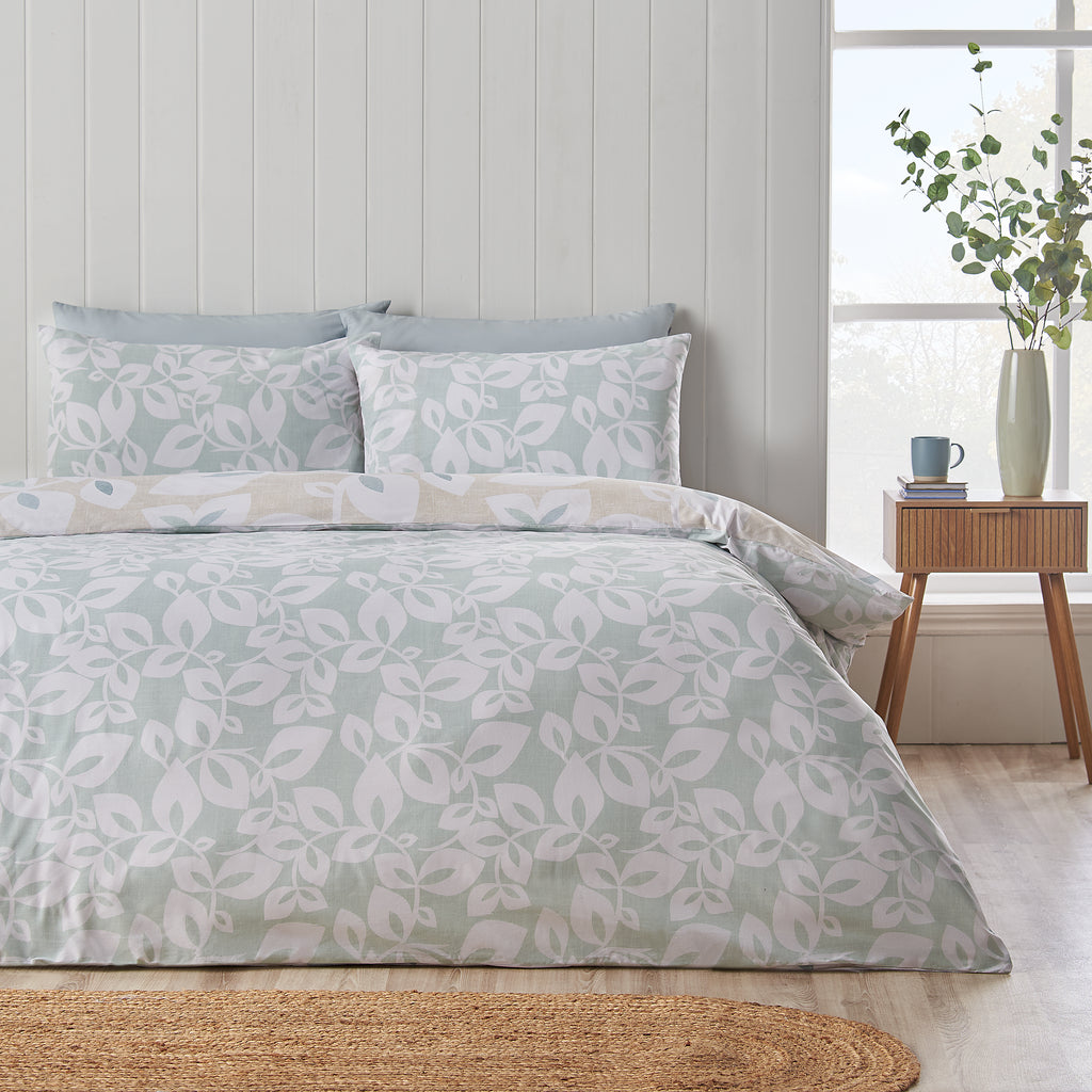 Catherine Lansfield Inga Leaf Natural Duvet Set
