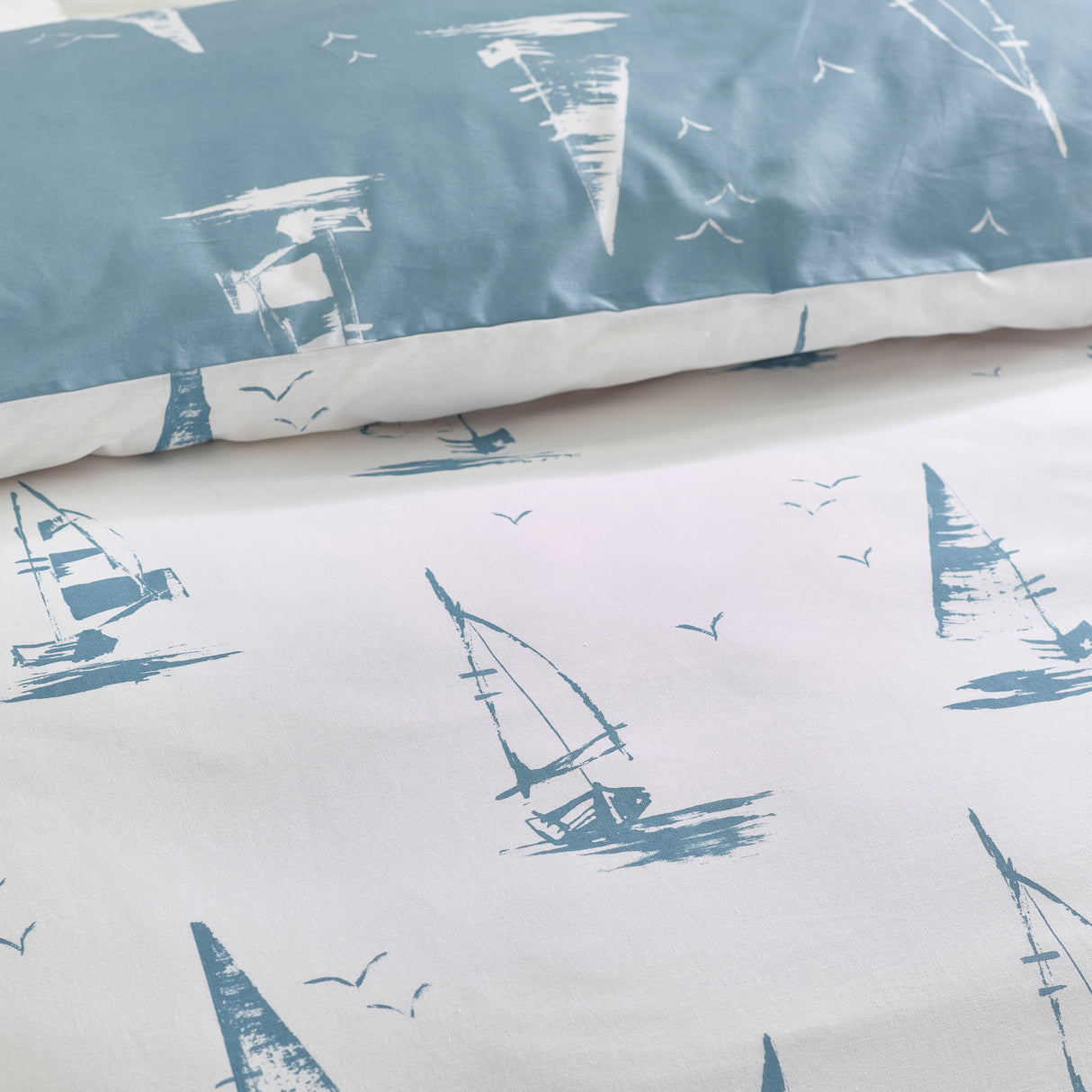 Catherine Lansfield Salcombe Boats Soft Blue Duvet Set