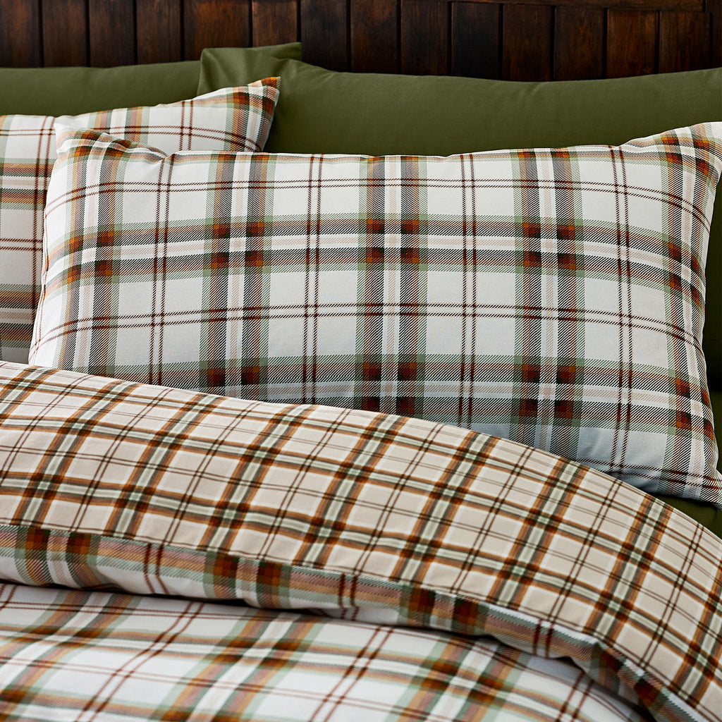 Catherine Lansfield Kelso Check Duvet Set