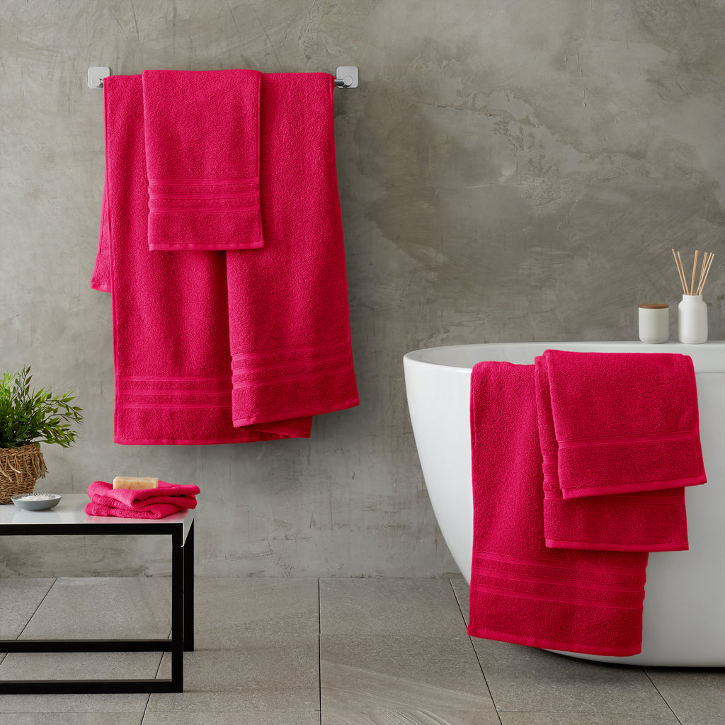 Catherine Lansfield Zero Twist 100% Cotton 450gsm Hot Pink Towels