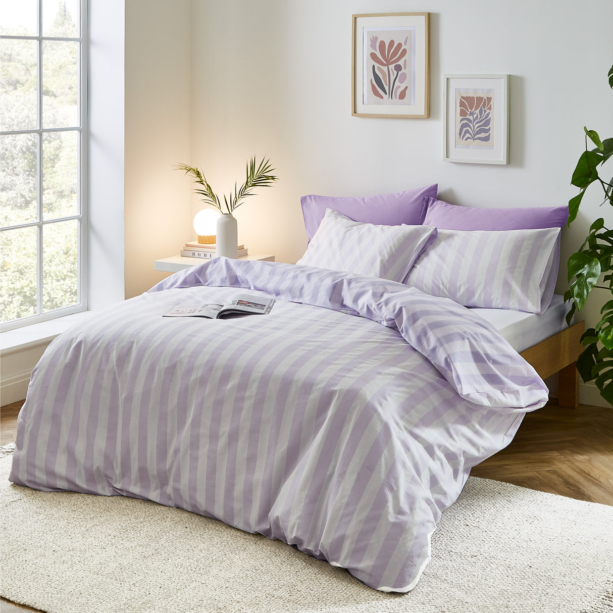 SASSY B_ Stripe Tease Duvet Set