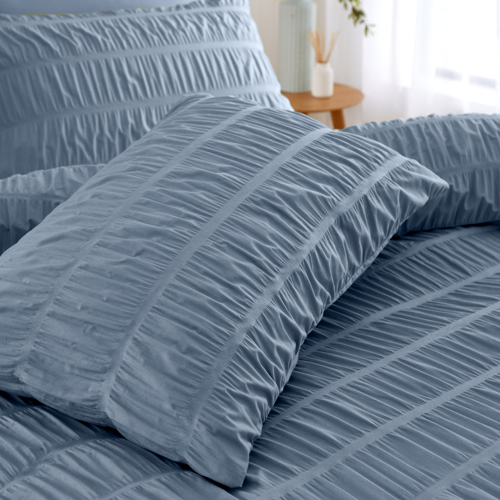 Catherine Lansfield Seersucker Duvet Set