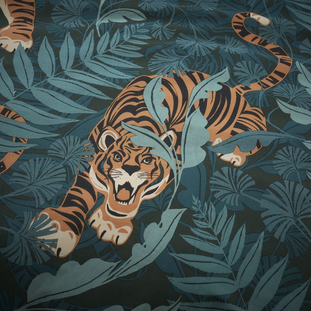 Catherine Lansfield Tropic Tiger Leaf Green Duvet Set