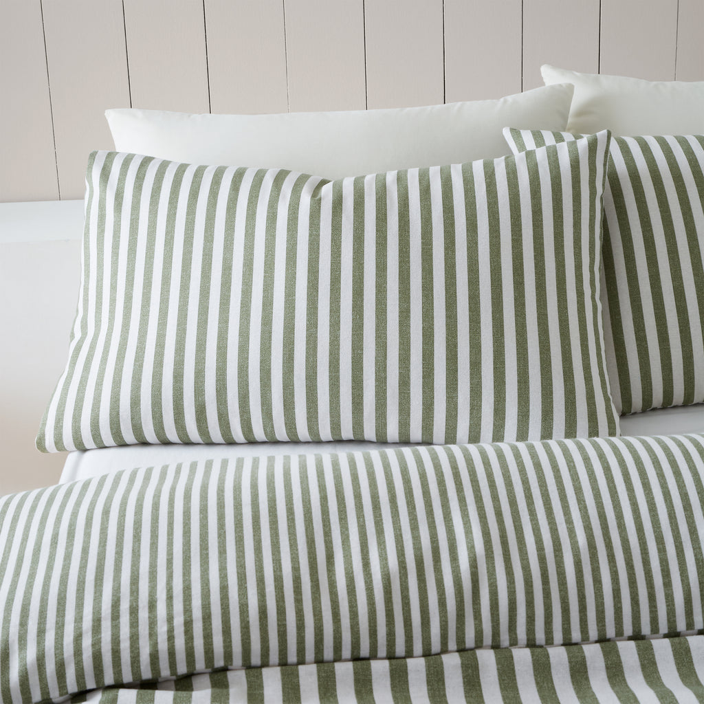 Catherine Lansfield Stripe 100% Brushed Cotton Duvet Set