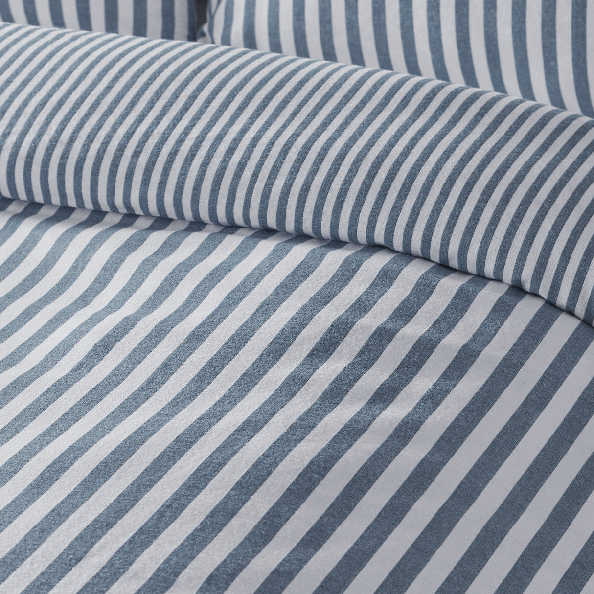 Catherine Lansfield Stripe 100% Brushed Cotton Duvet Set
