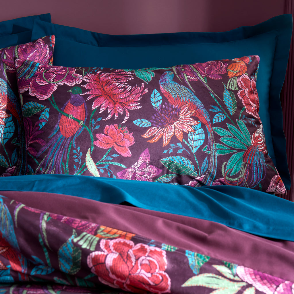 Bridgerton Kate Floral Plum Duvet Set