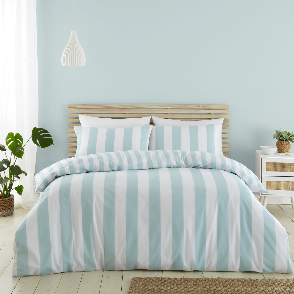 Catherine Lansfield Cove Stripe Duvet Set