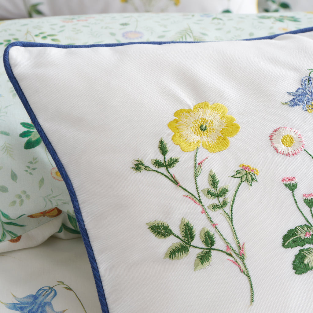 Royal Horticultural Society Botanical Cottage Garden White Duvet Set
