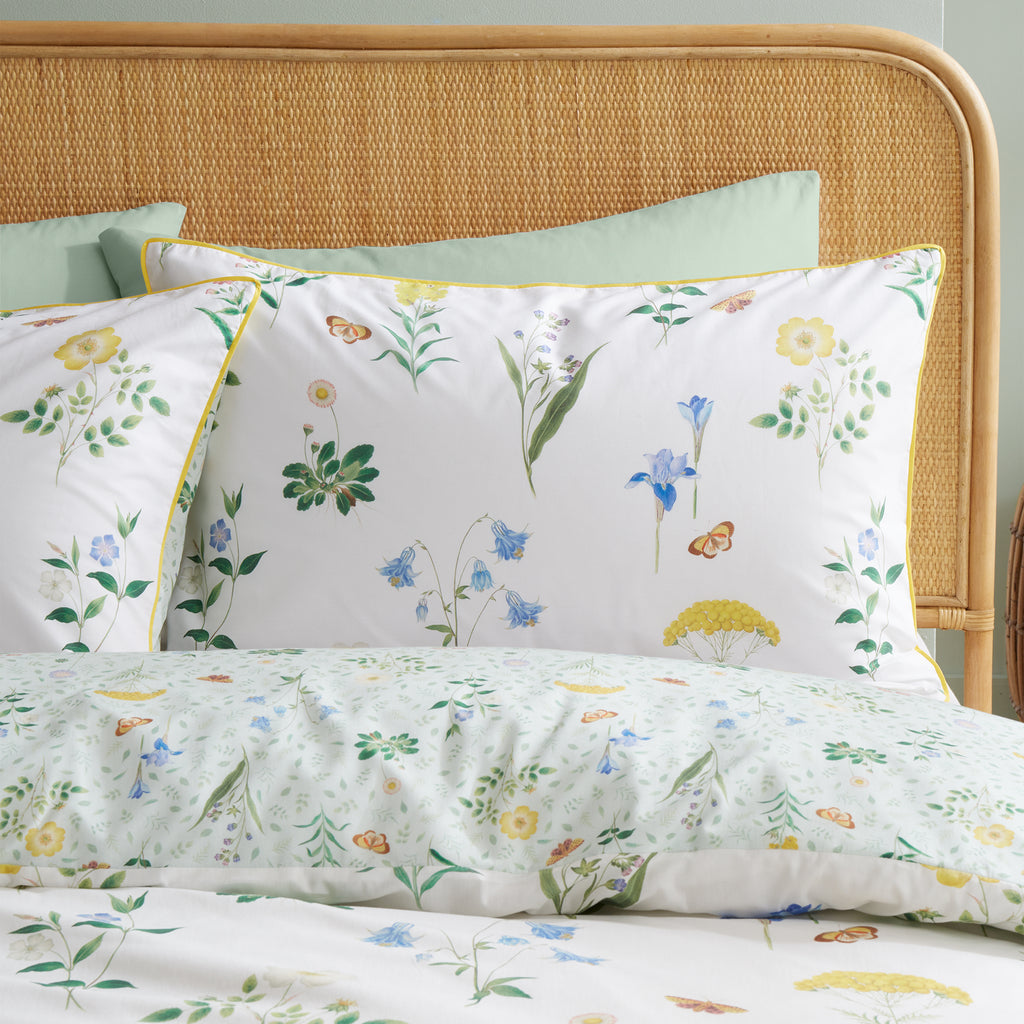 Royal Horticultural Society Botanical Cottage Garden White Duvet Set