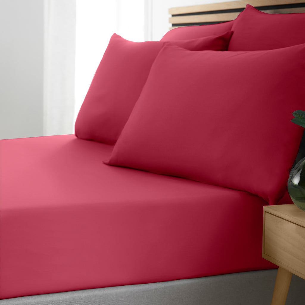 Catherine Lansfield So Soft Non-Iron Hot Pink Sheets