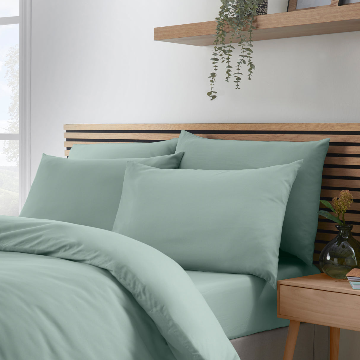 Catherine Lansfield So Soft Non-Iron 100% Polyester Green Sheets