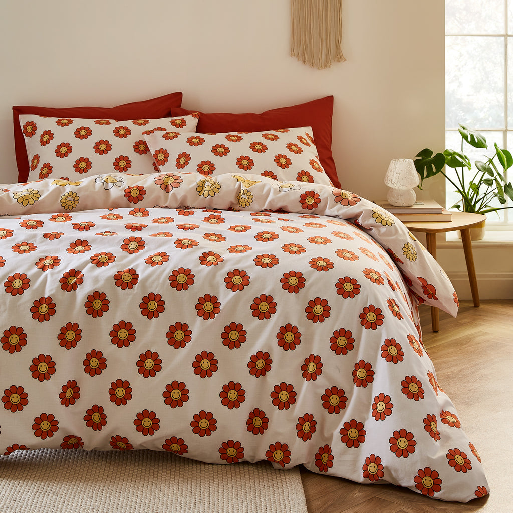 SASSY B_ Groovy Floral Natural Duvet Set
