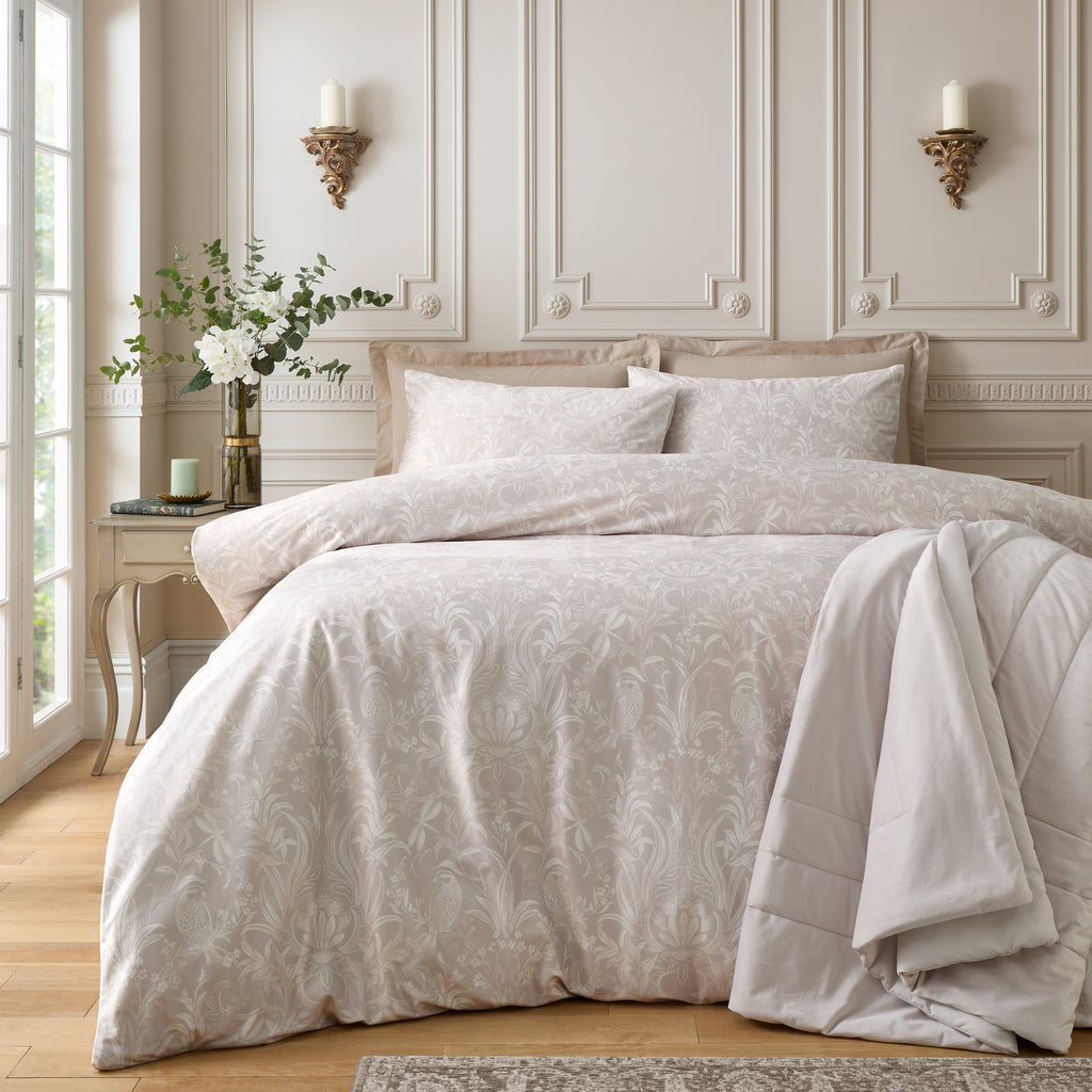 Bridgerton Regal Birds Natural Duvet Set