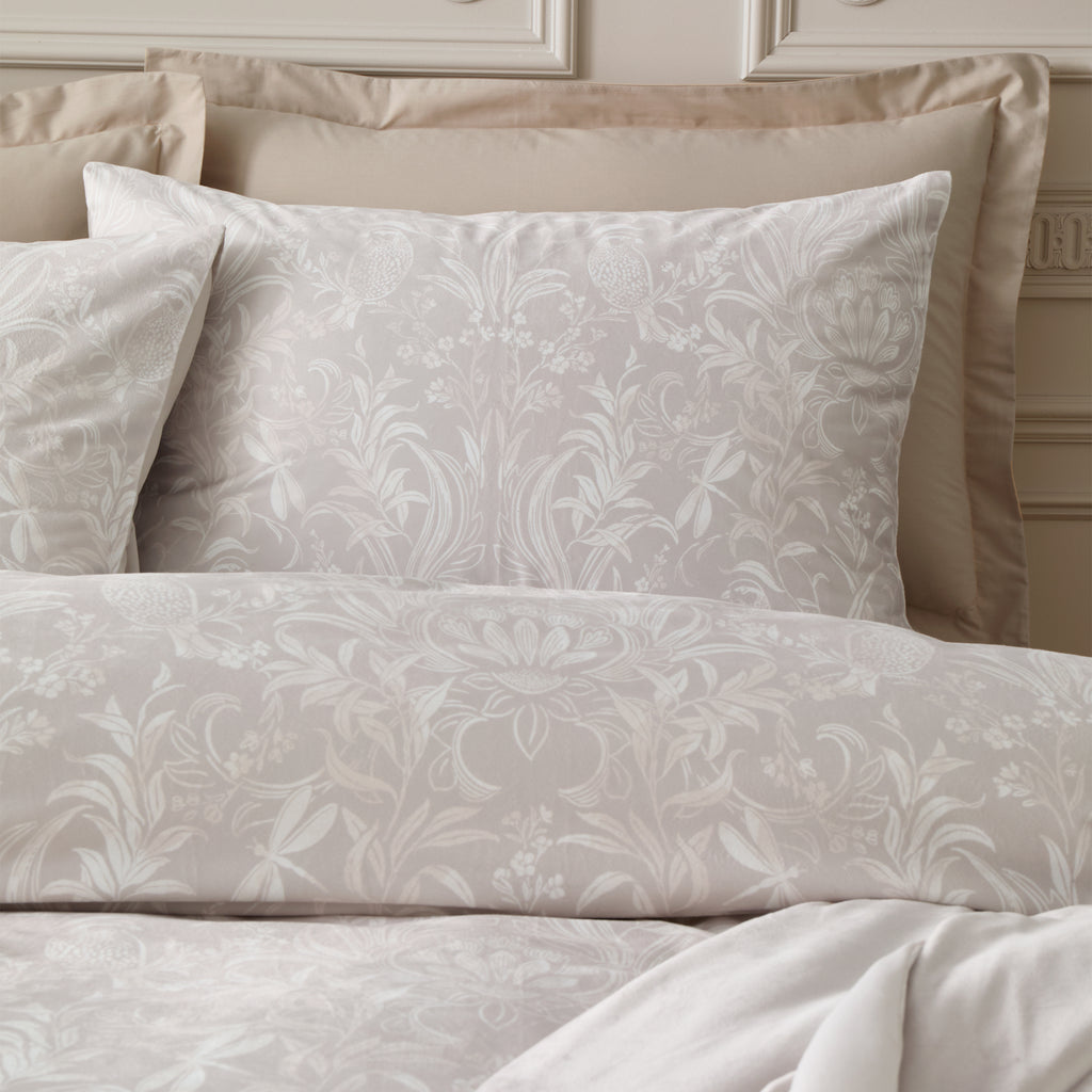 Bridgerton Regal Birds Natural Duvet Set