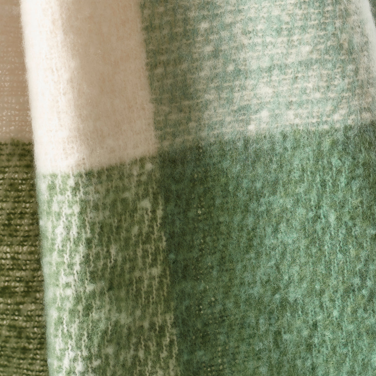 Catherine Lansfield Faux Mohair Check 130cm x 170cm Throws