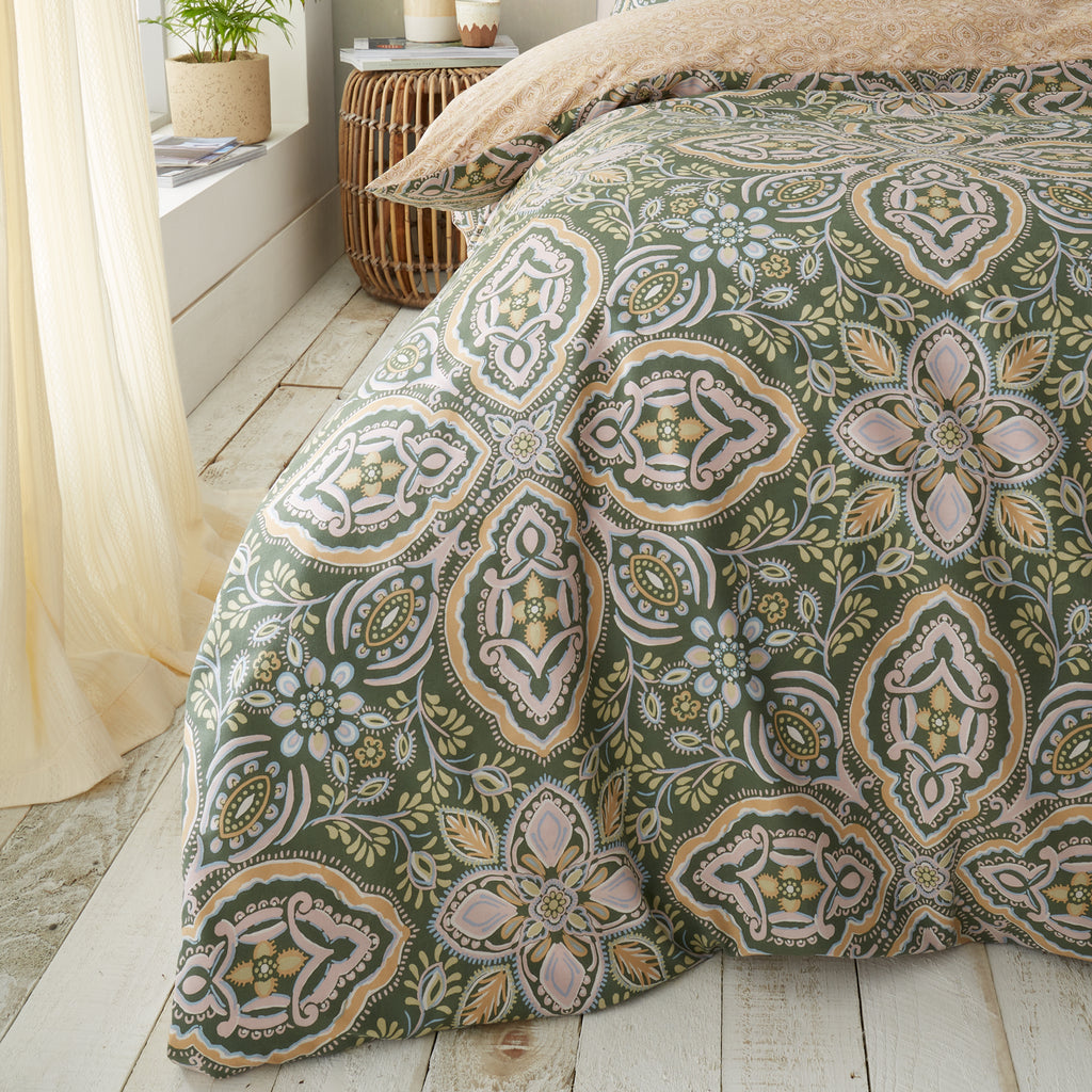 Pineapple Elephant Alba Green Duvet Set