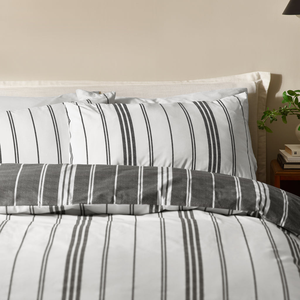 Catherine Lansfield Harbour Stripe Black Duvet Set