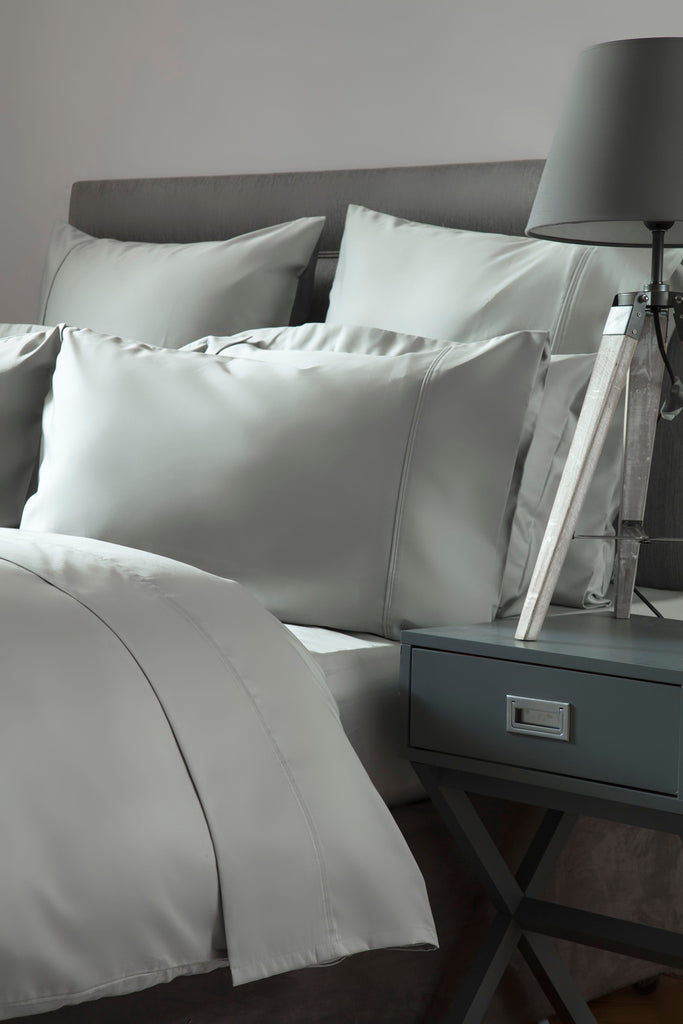 Belledorm 600 Thread Count Pure Egyptian Cotton Sateen Platinum Sheets