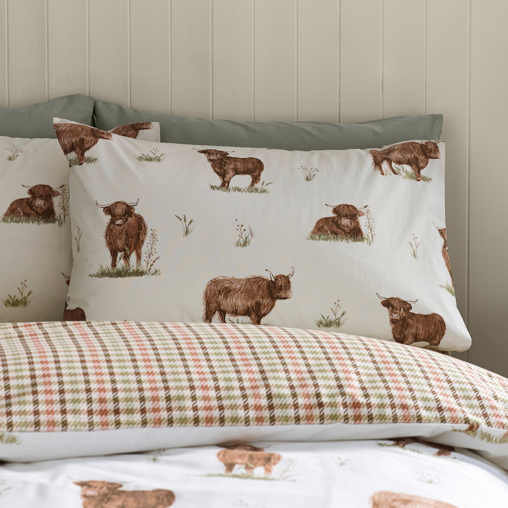 Catherine Lansfield Angus Highland Cow Natural Duvet Set