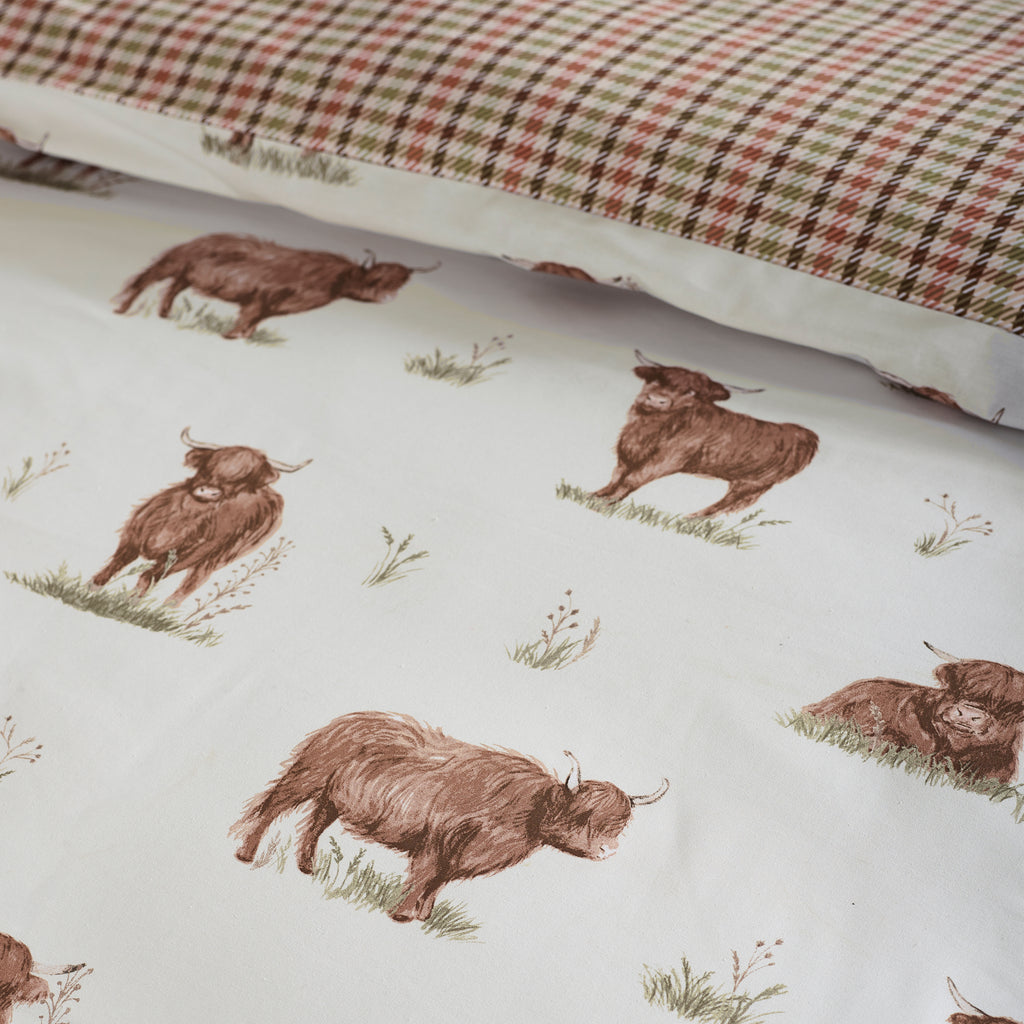 Catherine Lansfield Angus Highland Cow Natural Duvet Set