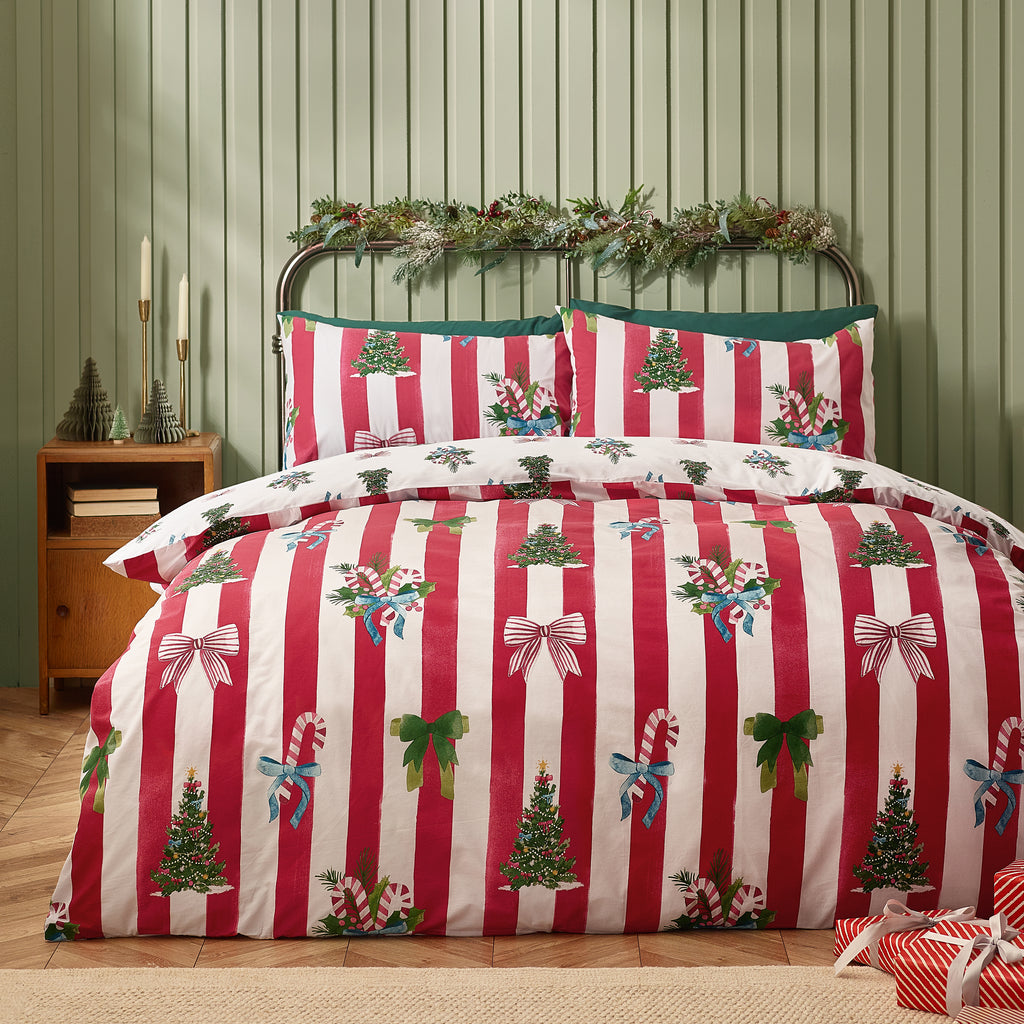 Catherine Lansfield Christmas Stripe Red Duvet Set
