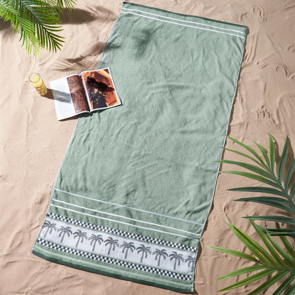 Catherine Lansfield Palm Trees 90cm x 180cm Beach Towel