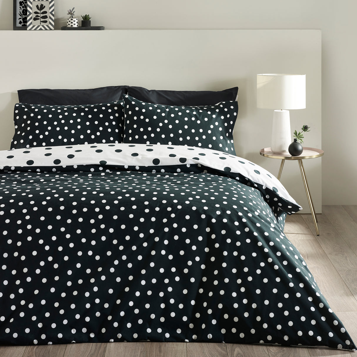 Catherine Lansfield Polka Dot Duvet Set