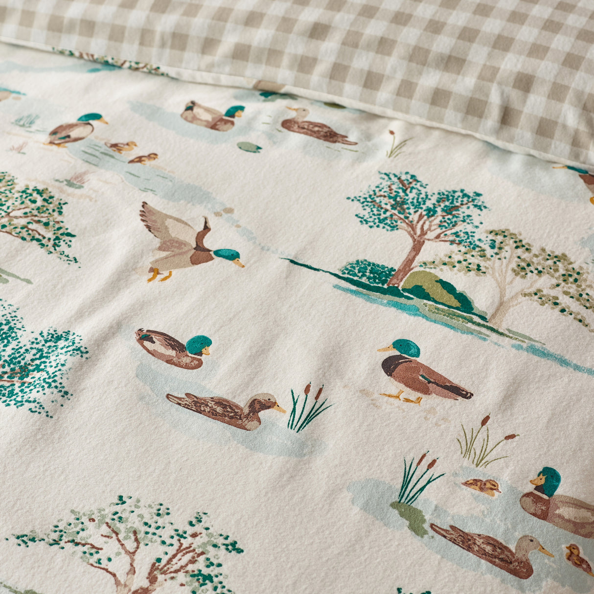 Catherine Lansfield Mallards Cream 100% Brushed Cotton Duvet Set