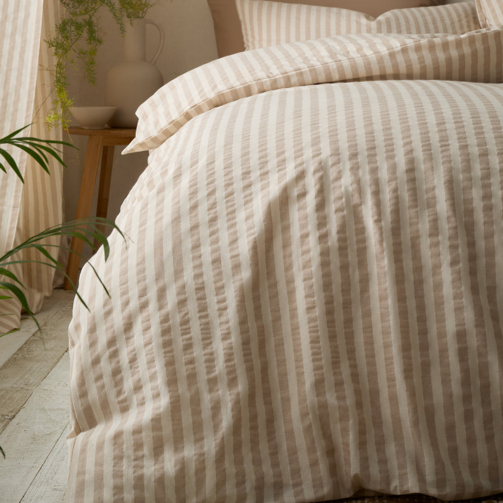 Pineapple Elephant Cotton Rich Woven Stripe Duvet Set