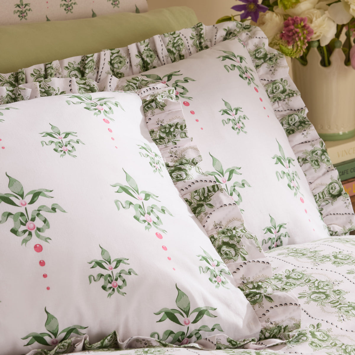 Cath Kidston Cath Crest Floral Green Duvet Set