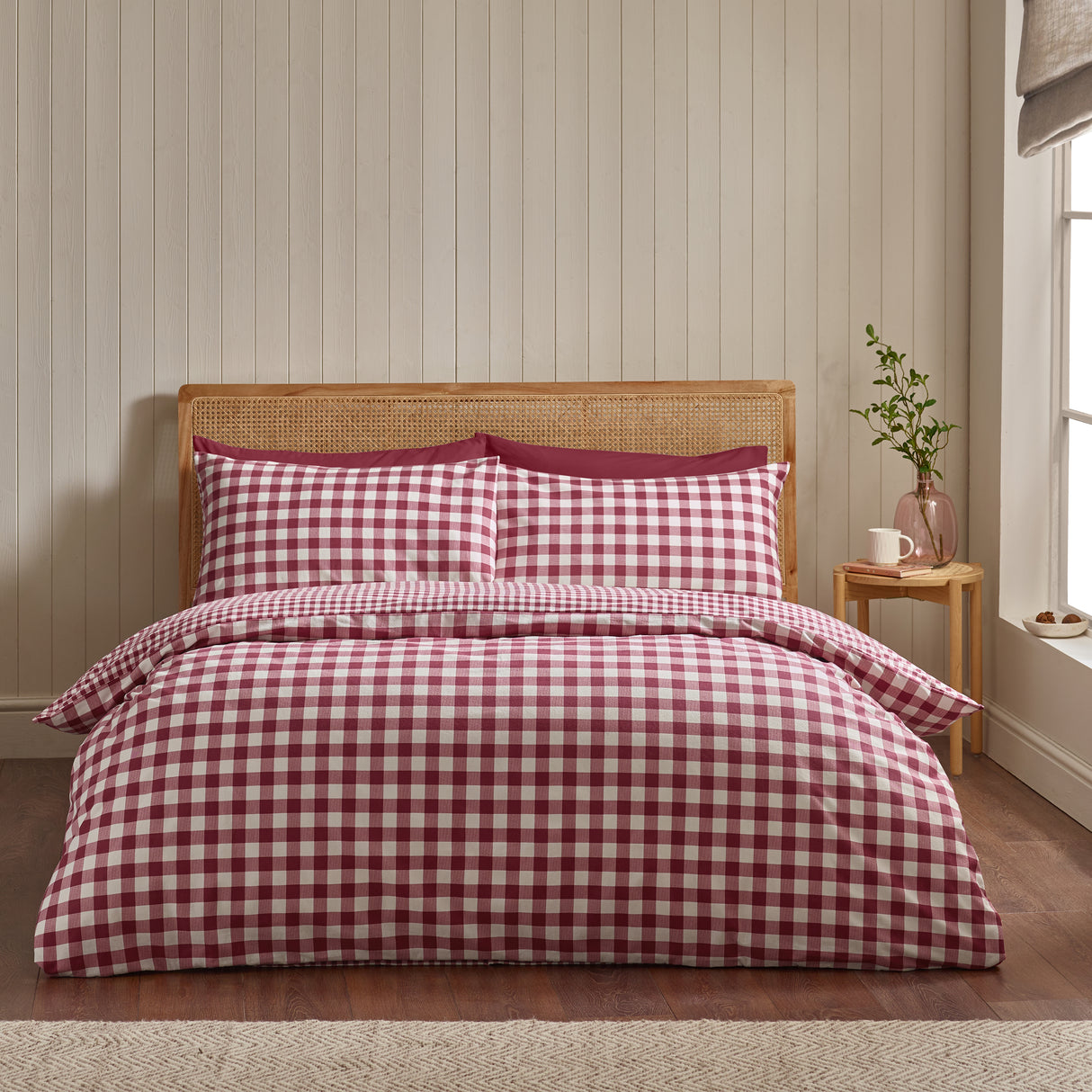 Catherine Lansfield Gingham Burgundy 100% Brushed Cotton Duvet Set