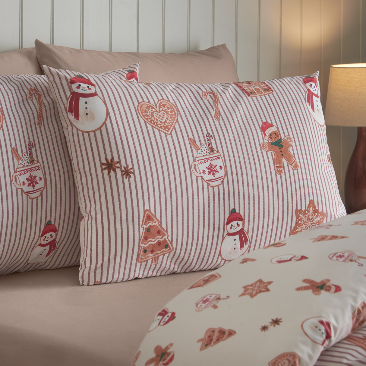 Catherine Lansfield Christmas Gingerbread Stripe Natural Duvet Set