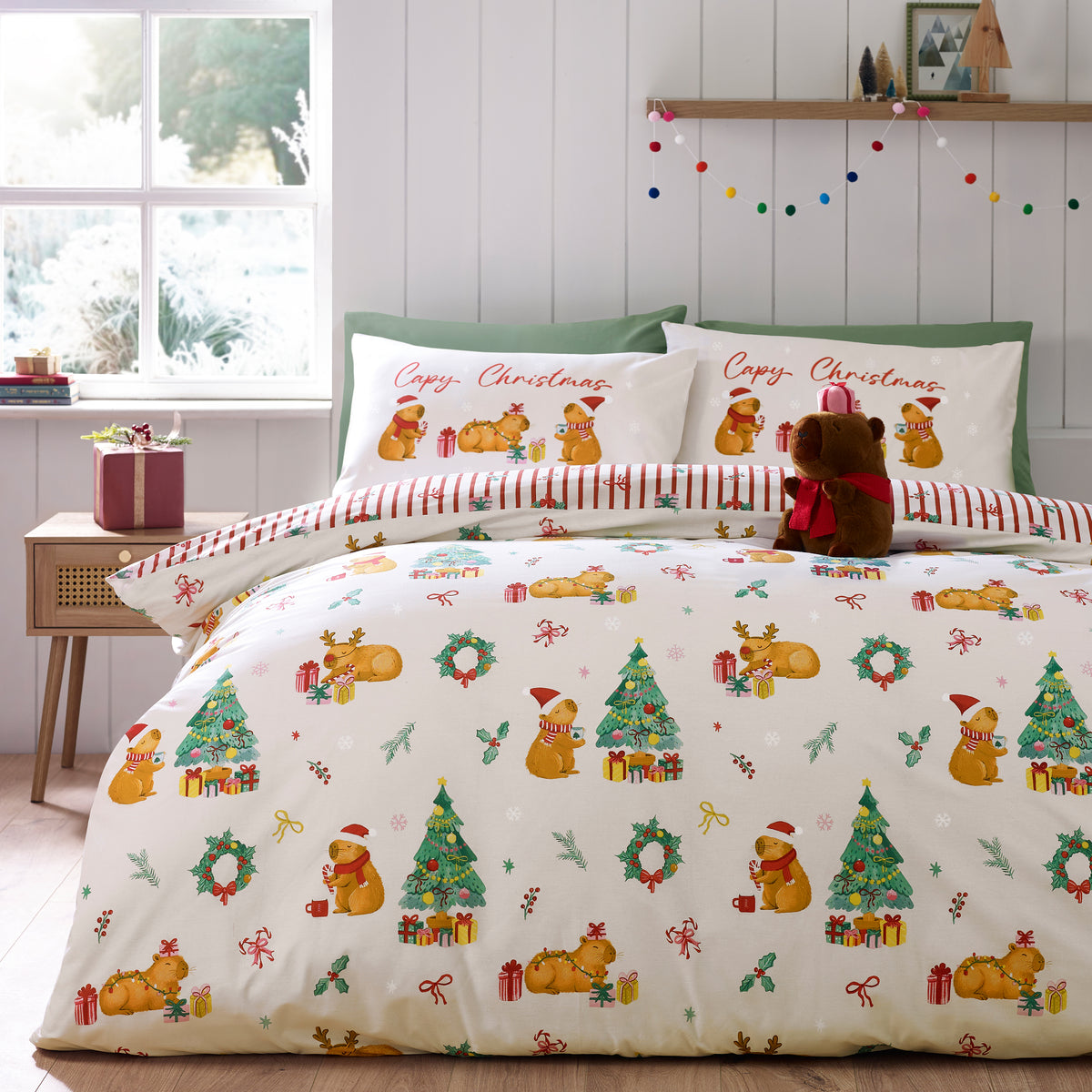 Catherine Lansfield Capy Christmas Cream Duvet Set