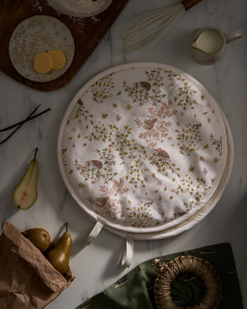 ALL121175 Sophie Allport Woodland Friends Circular Hob Cover