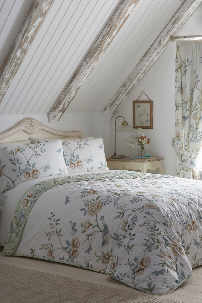 Dreams n Drapes Design Amelle Bedding