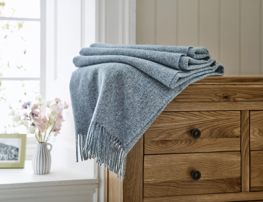 The Lyndon Company Arthington 130cm x 180cm Yarn Dyed Acrylic Throw