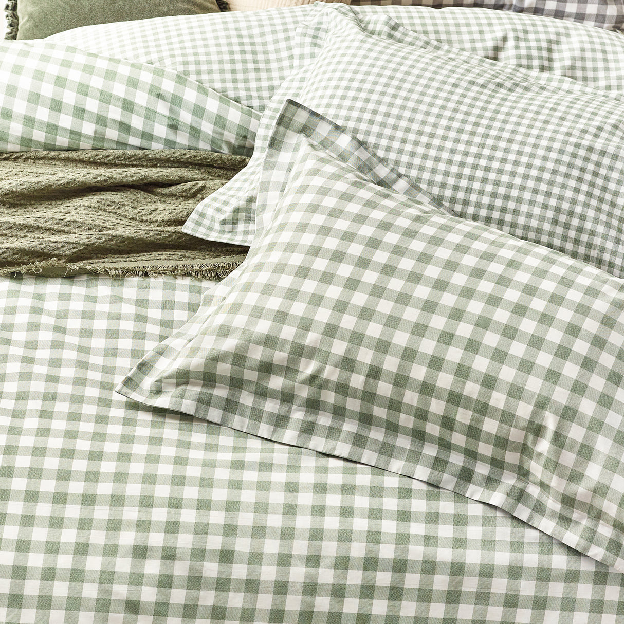 The Linen Yard Barton Check Reversible Duvet Set