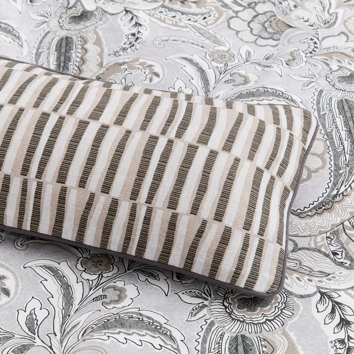 Bedeck of Belfast Kotana Charcoal & Silver Duvet Set