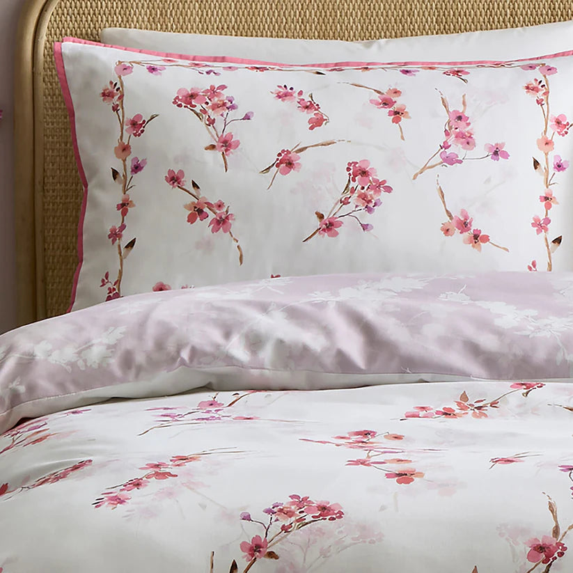 Appletree Blossom Flower Berry Duvet Set