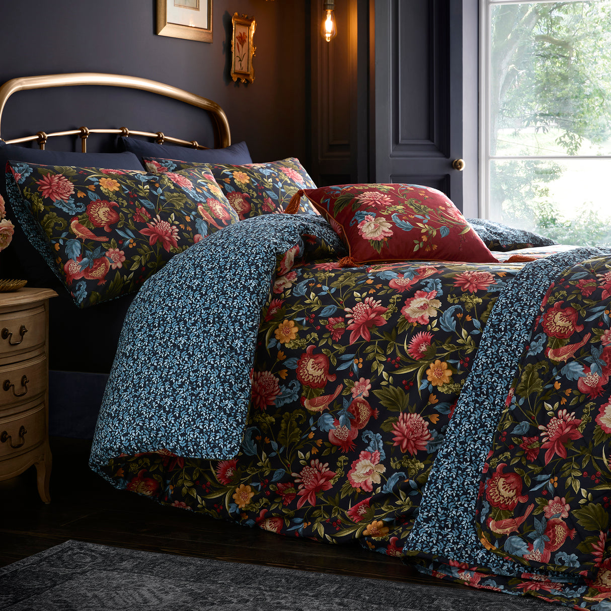 Dreams N Drapes Bejewelled Navy Duvet Set