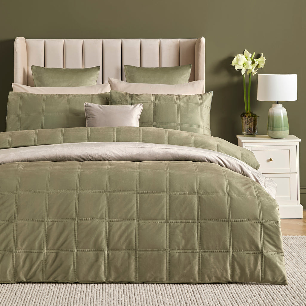 Soiree Brighton Square Duvet Set