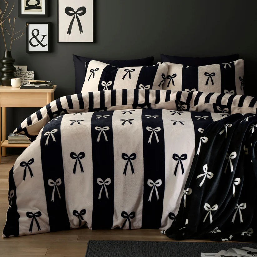 Fusion Bows Duvet Set