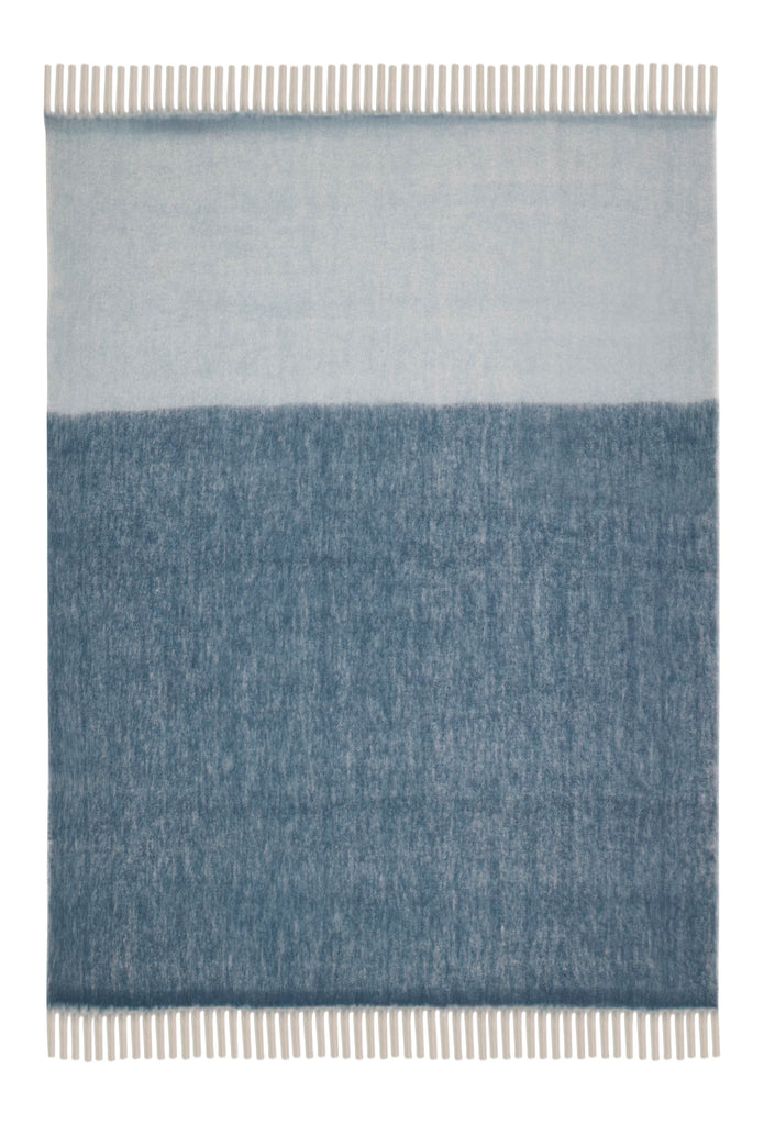 Laura Ashley Bronwen 130cm x 170cm Throw