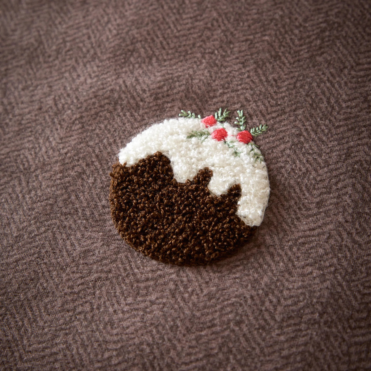 Furn Christmas Puddings Tufted Chocolate 100% Brushed Cotton Duvet Set