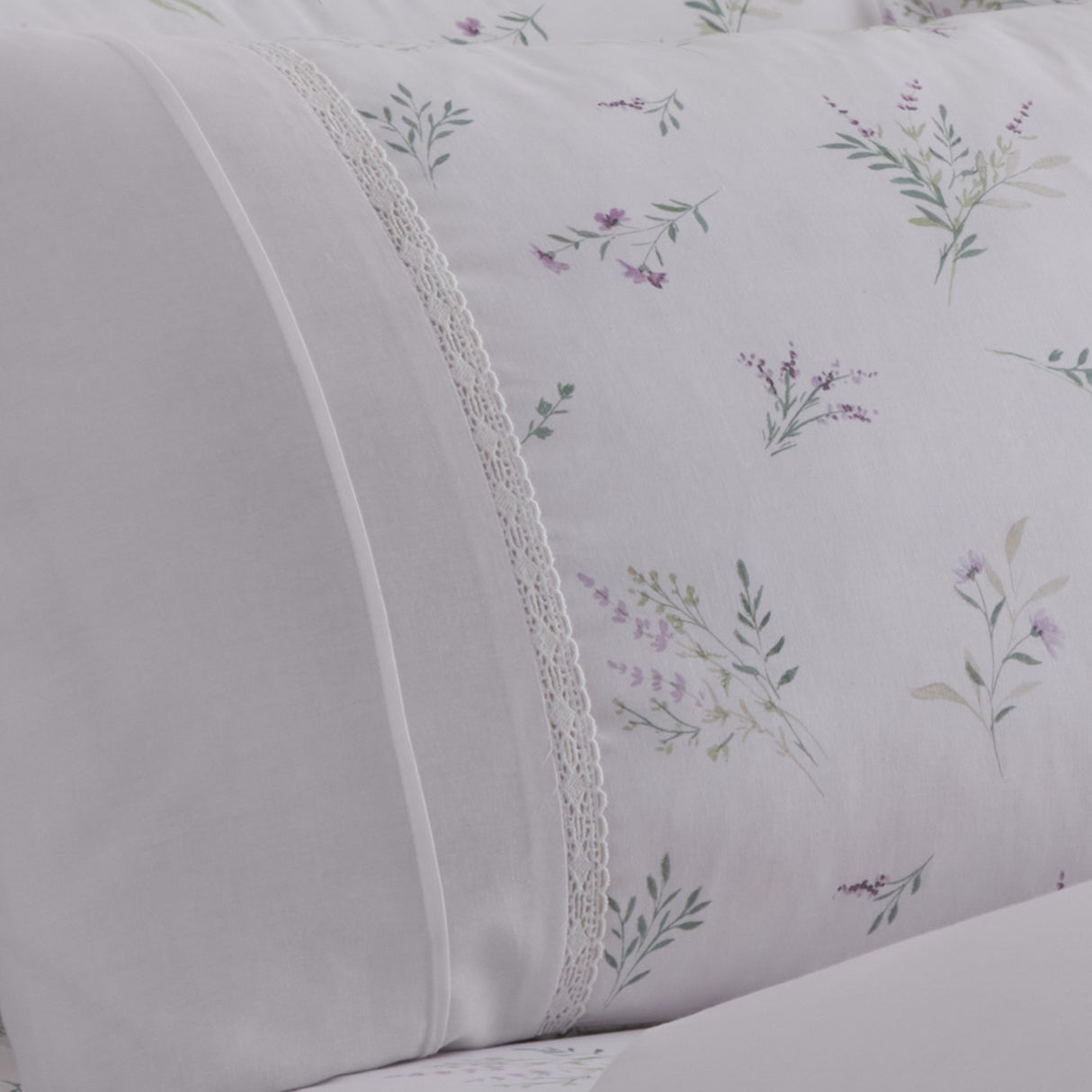 Dreams n Drapes Decorative Chloe Lilac Duvet Set