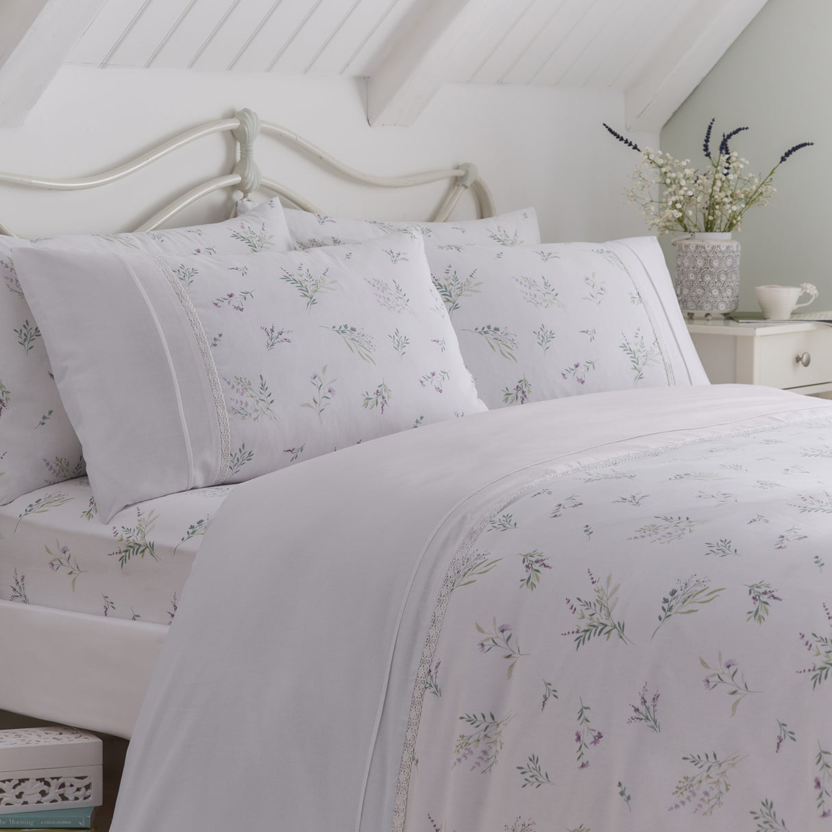Dreams n Drapes Decorative Chloe Lilac Duvet Set