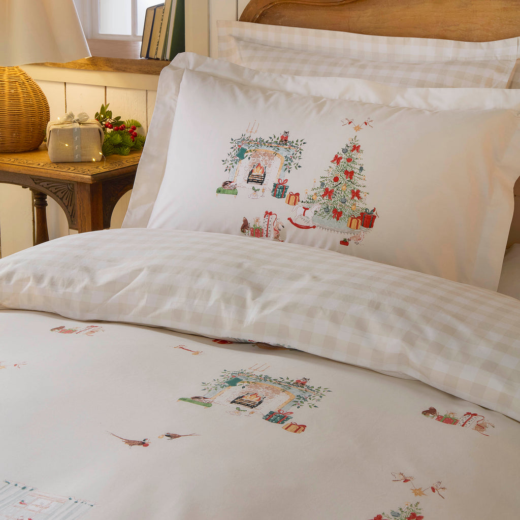 Sophie Allport Cosy Christmas Misty Green Duvet Set