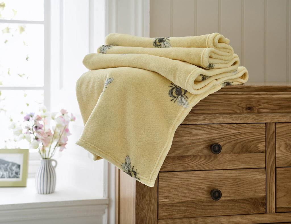 Deyongs Cozy Comforts Brighter Days 130cm x 170cm Fleece Throws