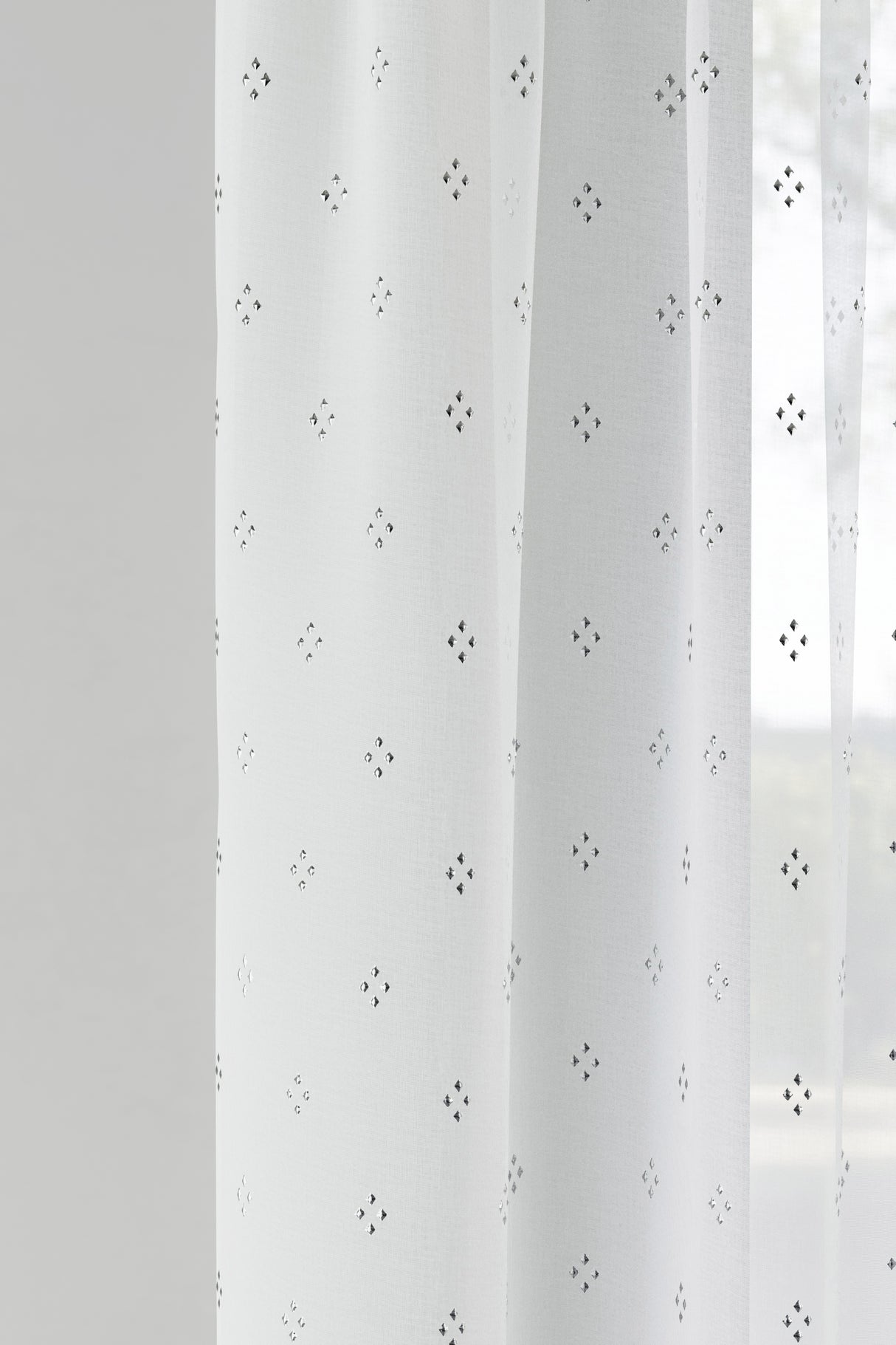 Tyrone Destiny Voile Panels