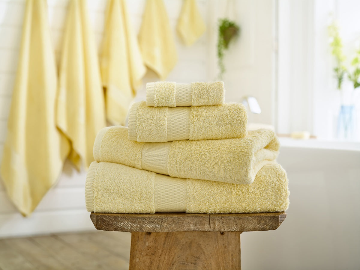 Deyongs Egyptian Embrace 100% Cotton 550gsm Lemon Towels